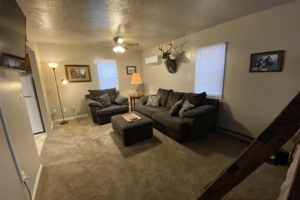 Shawnee Suites Family Cottage Living Room